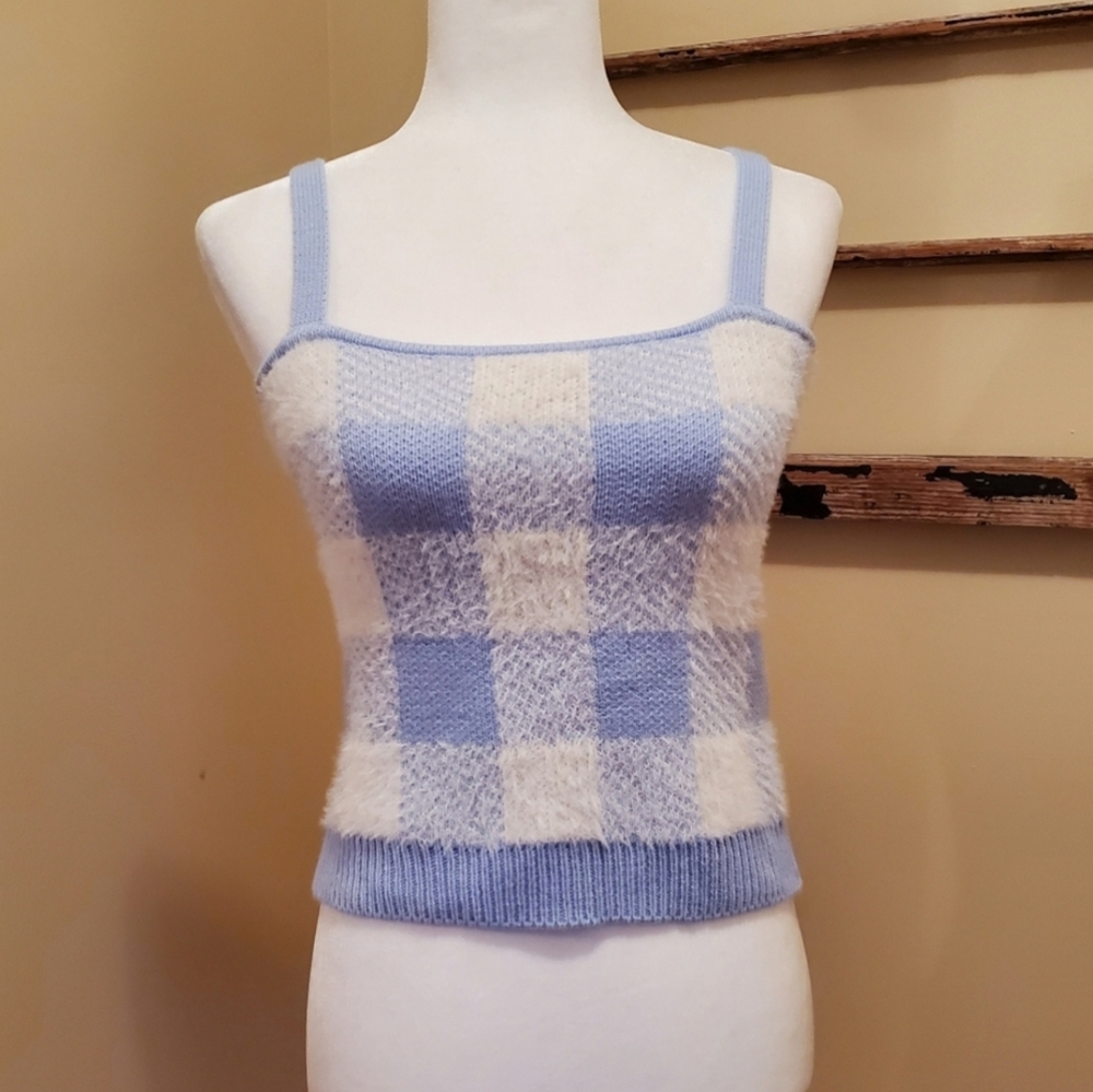 Willow & Wind Fuzzy Blue & White Plaid Tank Top (XS-Fit-S)